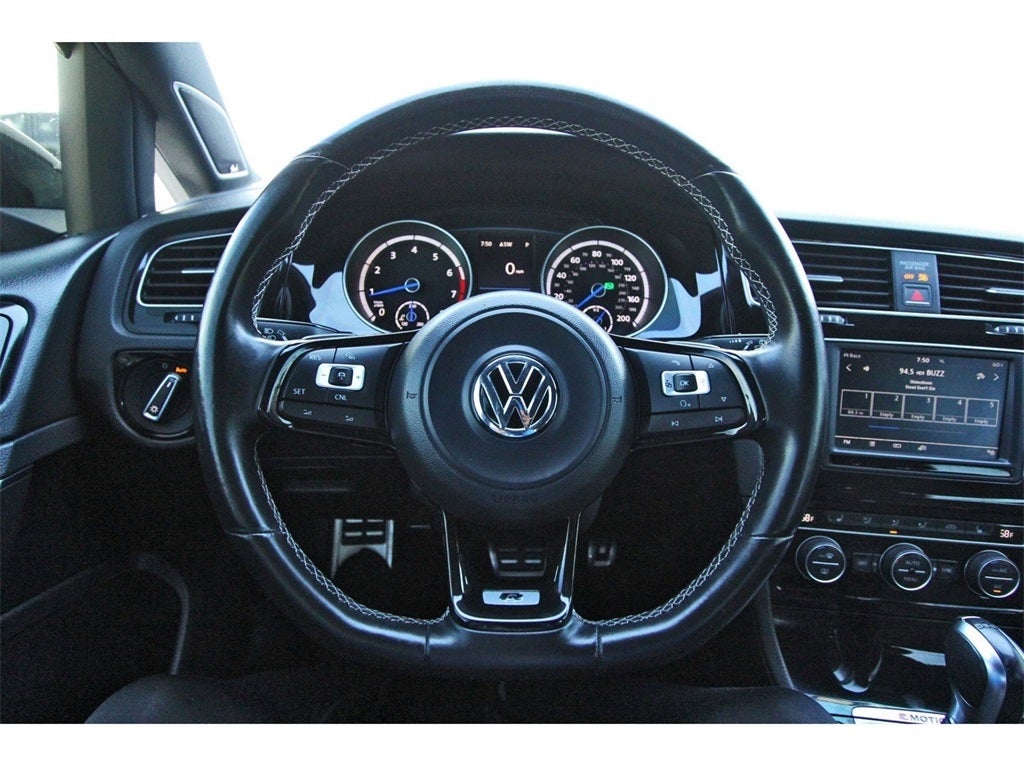 2017 Volkswagen Golf R 4Motion